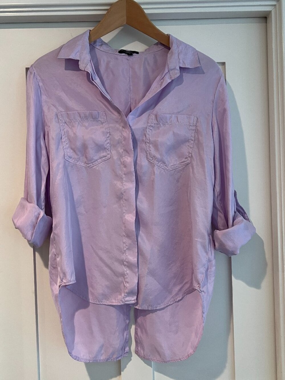 Velvet Heart Lavender Button Down Shirt Size Medium